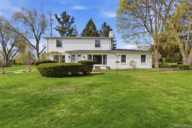 30033 Beacontree Street, Farmington Hills, MI 48331