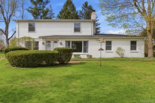 30033 Beacontree Street, Farmington Hills, MI 48331