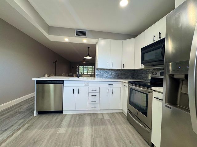 4401 Martinique Court G2, Coconut Creek, FL 33066