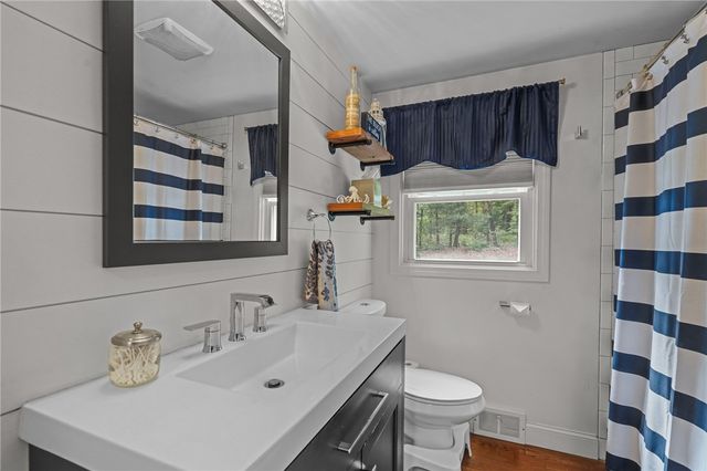 10 Bigelow Road, Johnston, RI 02919
