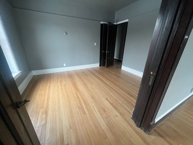 4958 S Michigan Avenue 3S, Chicago, IL 60615