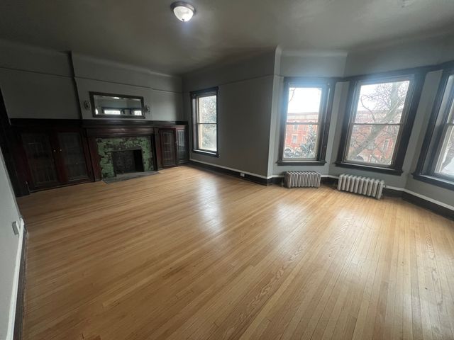 4958 S Michigan Avenue 3S, Chicago, IL 60615