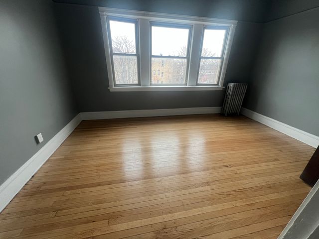 4958 S Michigan Avenue 3S, Chicago, IL 60615