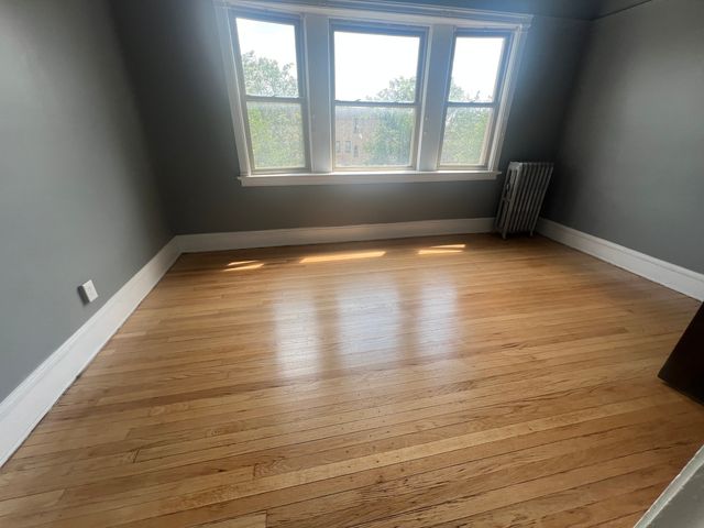 4958 S Michigan Avenue 3S, Chicago, IL 60615