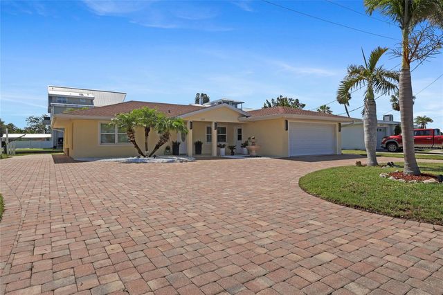 6917 22ND STREET W, Bradenton, FL 34207