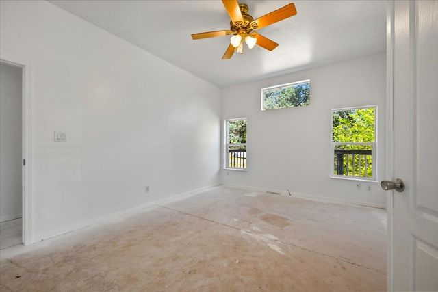 18060 Dog Bar Rd, Grass Valley, CA 95949