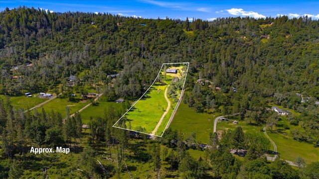 18060 Dog Bar Rd, Grass Valley, CA 95949