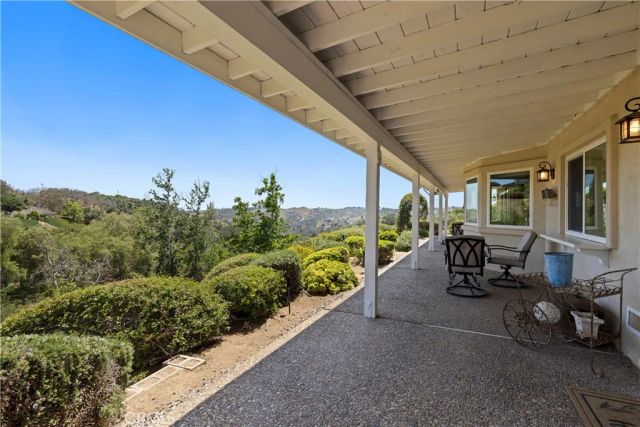 3237 Canonita Drive, Fallbrook, CA 92028