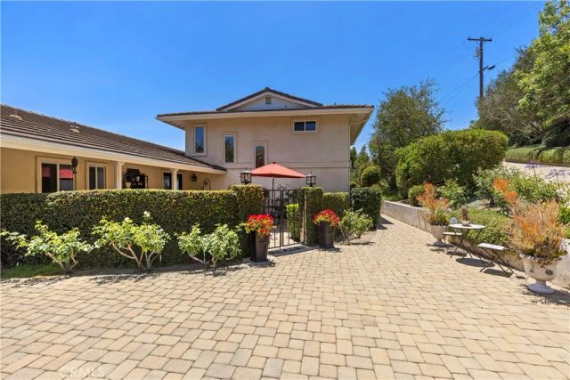 3237 Canonita Drive, Fallbrook, CA 92028