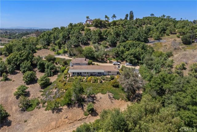 3237 Canonita Drive, Fallbrook, CA 92028