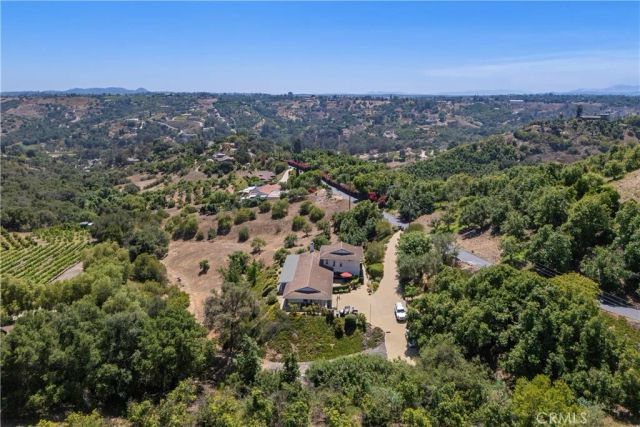 3237 Canonita Drive, Fallbrook, CA 92028