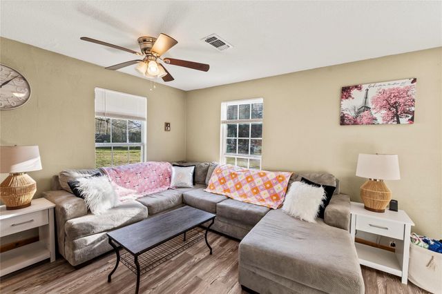 303 Whispering Oaks Trail, Payne Springs, TX 75156
