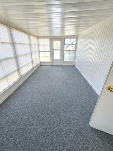 110 ROMA ROAD, Venice, FL 34285