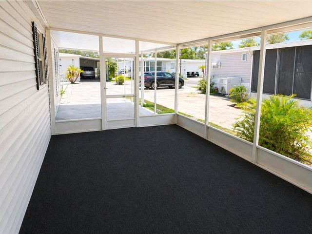 110 ROMA ROAD, Venice, FL 34285