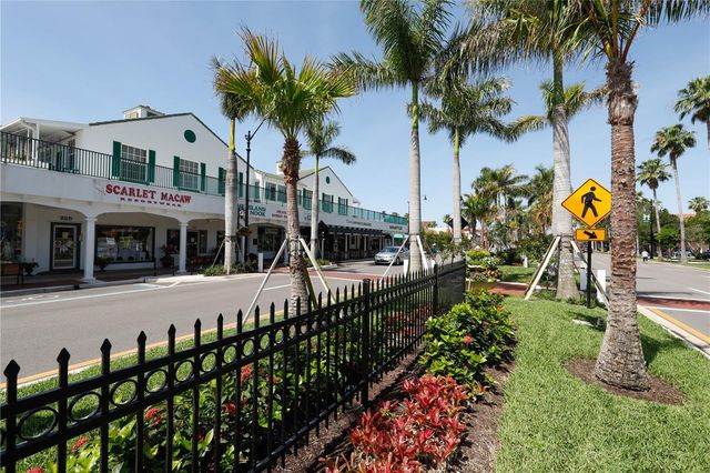110 ROMA ROAD, Venice, FL 34285