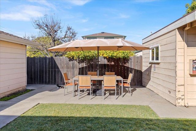 1487 Homestead Road, Santa Clara, CA 95050