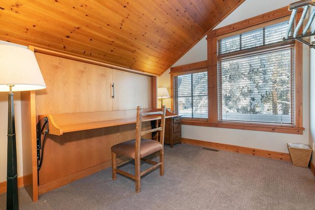 12463 Lookout Loop F1703, Truckee, CA 96161