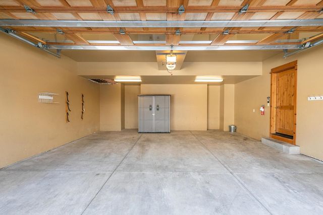 12463 Lookout Loop F1703, Truckee, CA 96161