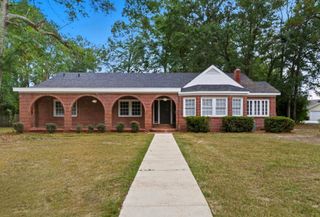 1216 Adeline St., Hattiesburg, MS 39401