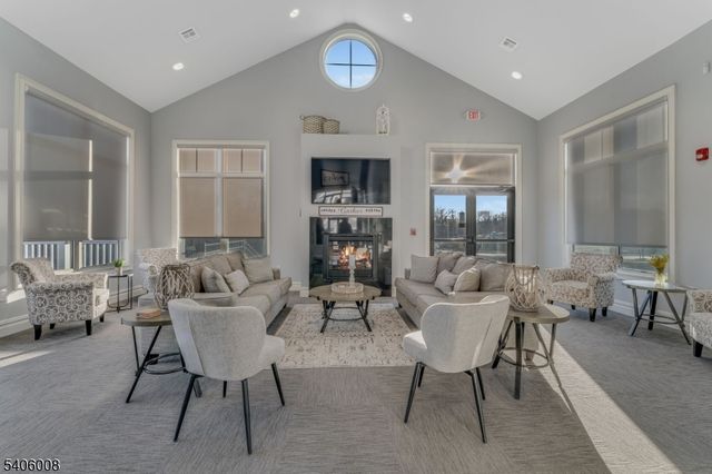 58 Redwood Run, Mansfield Twp., NJ 07865