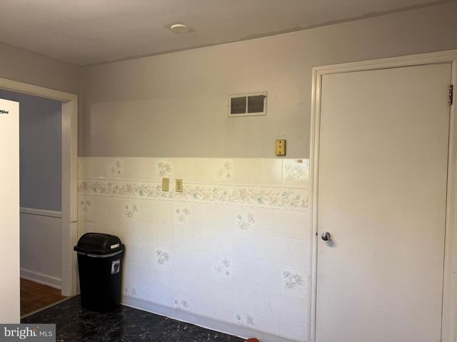 685 COLONIAL AVE, York, PA 17403