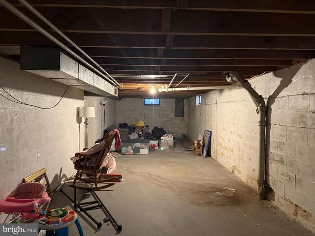 685 COLONIAL AVE, York, PA 17403