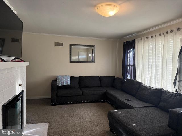 685 COLONIAL AVE, York, PA 17403