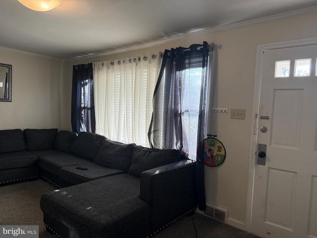 685 COLONIAL AVE, York, PA 17403