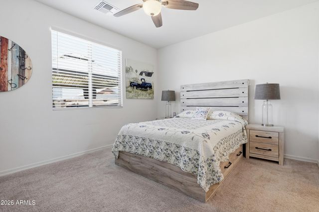 3246 E PINEAPPLE Road, San Tan Valley, AZ 85143