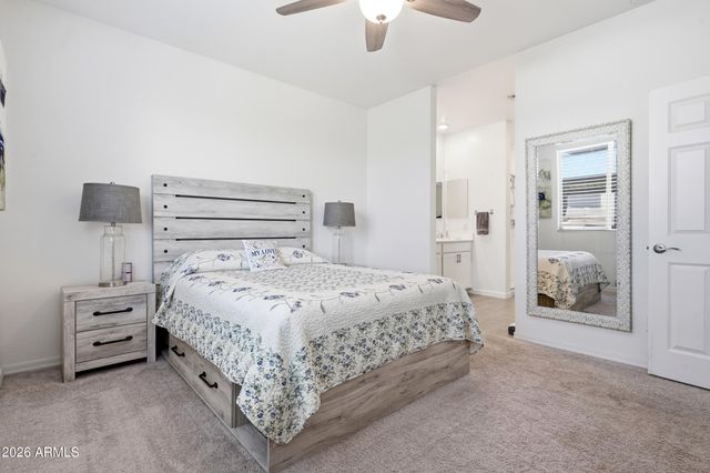 3246 E PINEAPPLE Road, San Tan Valley, AZ 85143