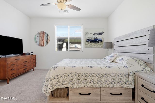 3246 E PINEAPPLE Road, San Tan Valley, AZ 85143