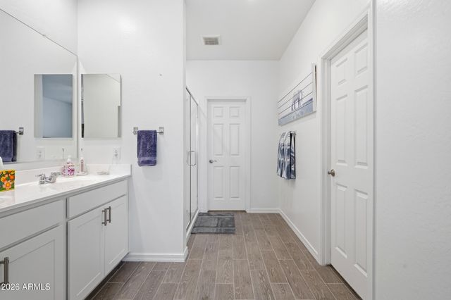 3246 E PINEAPPLE Road, San Tan Valley, AZ 85143