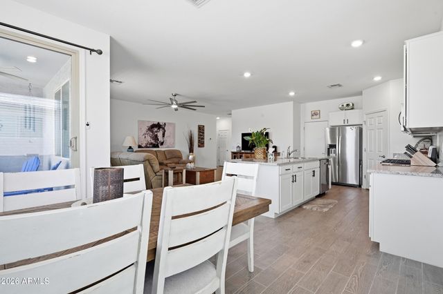 3246 E PINEAPPLE Road, San Tan Valley, AZ 85143