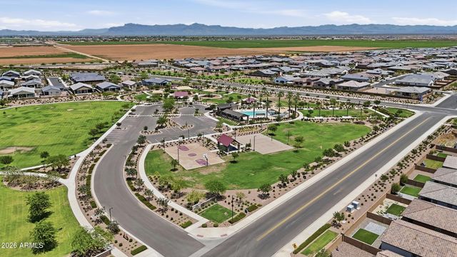 3246 E PINEAPPLE Road, San Tan Valley, AZ 85143