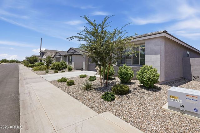 3246 E PINEAPPLE Road, San Tan Valley, AZ 85143
