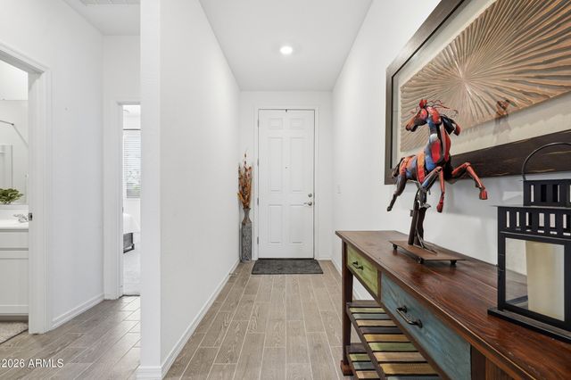 3246 E PINEAPPLE Road, San Tan Valley, AZ 85143