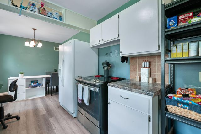 1420 E Amsden Ln, Wichita, KS 67216