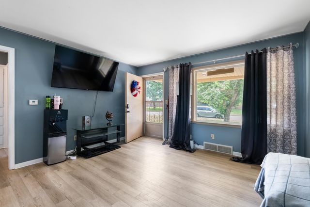 1420 E Amsden Ln, Wichita, KS 67216