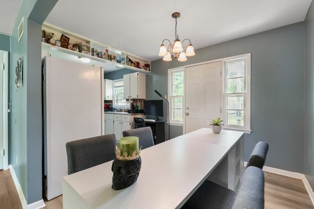 1420 E Amsden Ln, Wichita, KS 67216