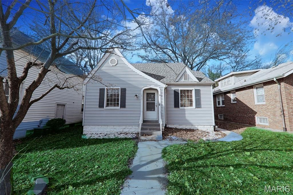 1411 N Church Street, Belleville, IL 62221