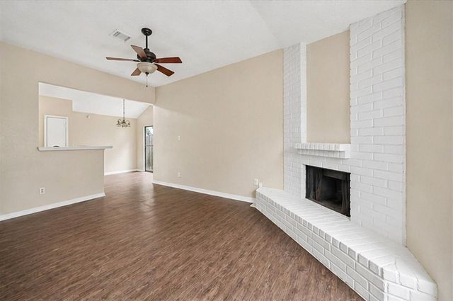 11906 Kingslake Forest Drive, Houston, TX 77044