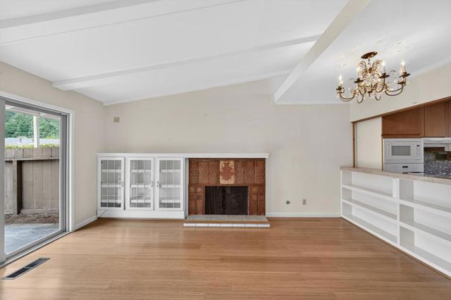 288 Hacienda Carmel, Carmel, CA 93923