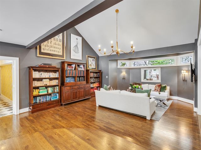 1836 Wroxton Road, Houston, TX 77005