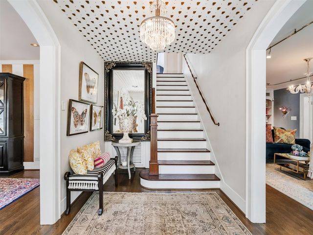 1836 Wroxton Road, Houston, TX 77005