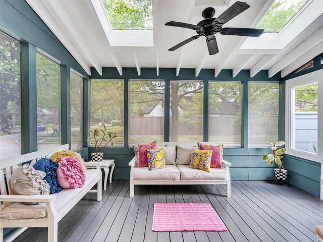 1836 Wroxton Road, Houston, TX 77005