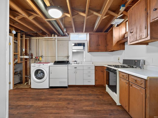 1705 Shalimar Court, Fort Wayne, IN 46808