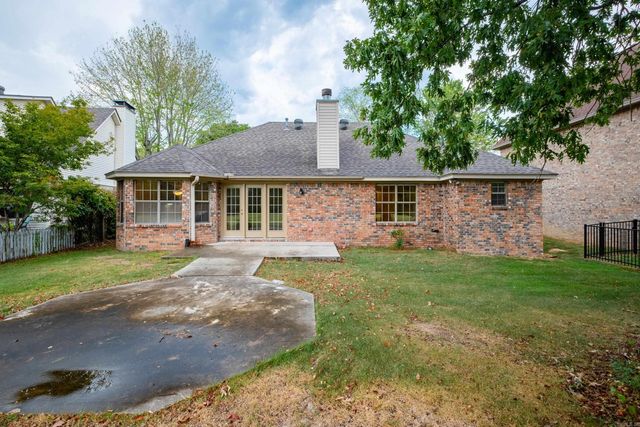210 Chantilly Circle, Maumelle, AR 72113