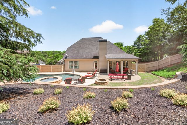 321 Woods Creek Road, Jefferson, GA 30549