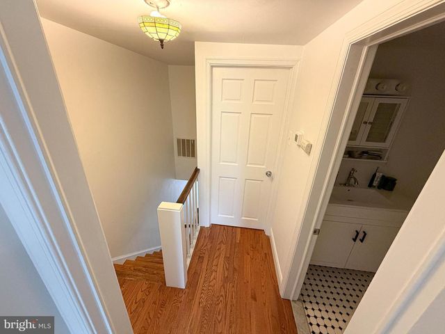 1943 WAVERLY ST, Philadelphia, PA 19146