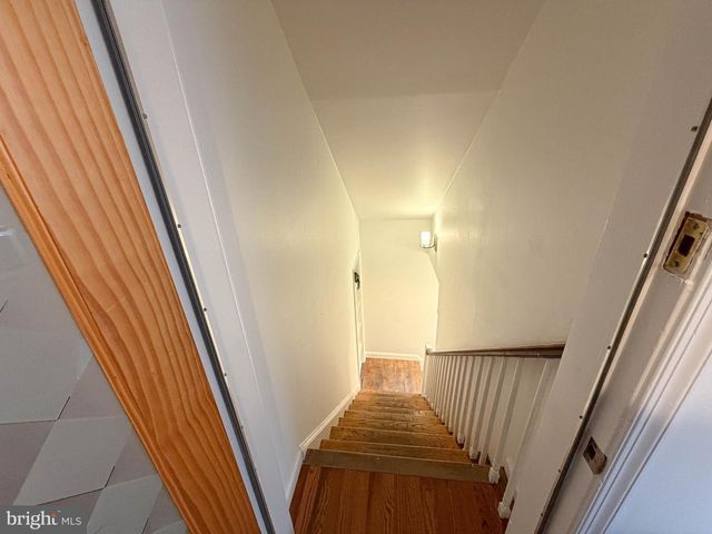 1943 WAVERLY ST, Philadelphia, PA 19146